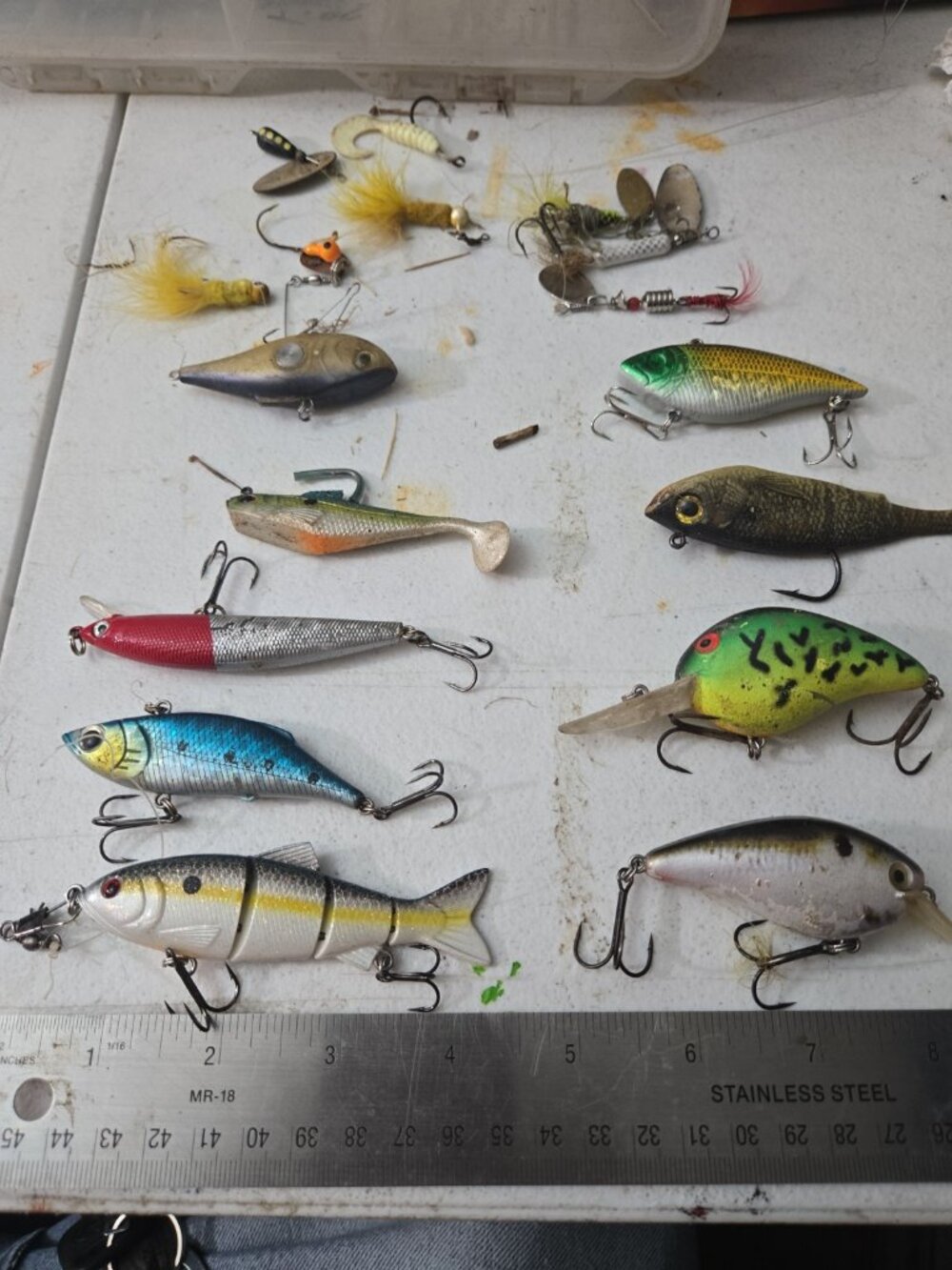 Lot of 16 Fishing Lures crank baits gently used With Storage Box